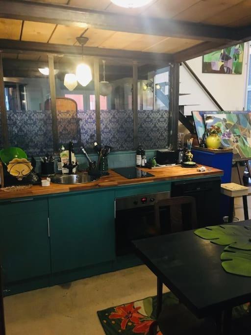 Loft D Artistes Avec Patio Au Port De Nicea Zewnętrze zdjęcie