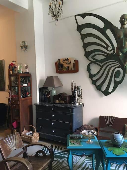 Loft D Artistes Avec Patio Au Port De Nicea Zewnętrze zdjęcie